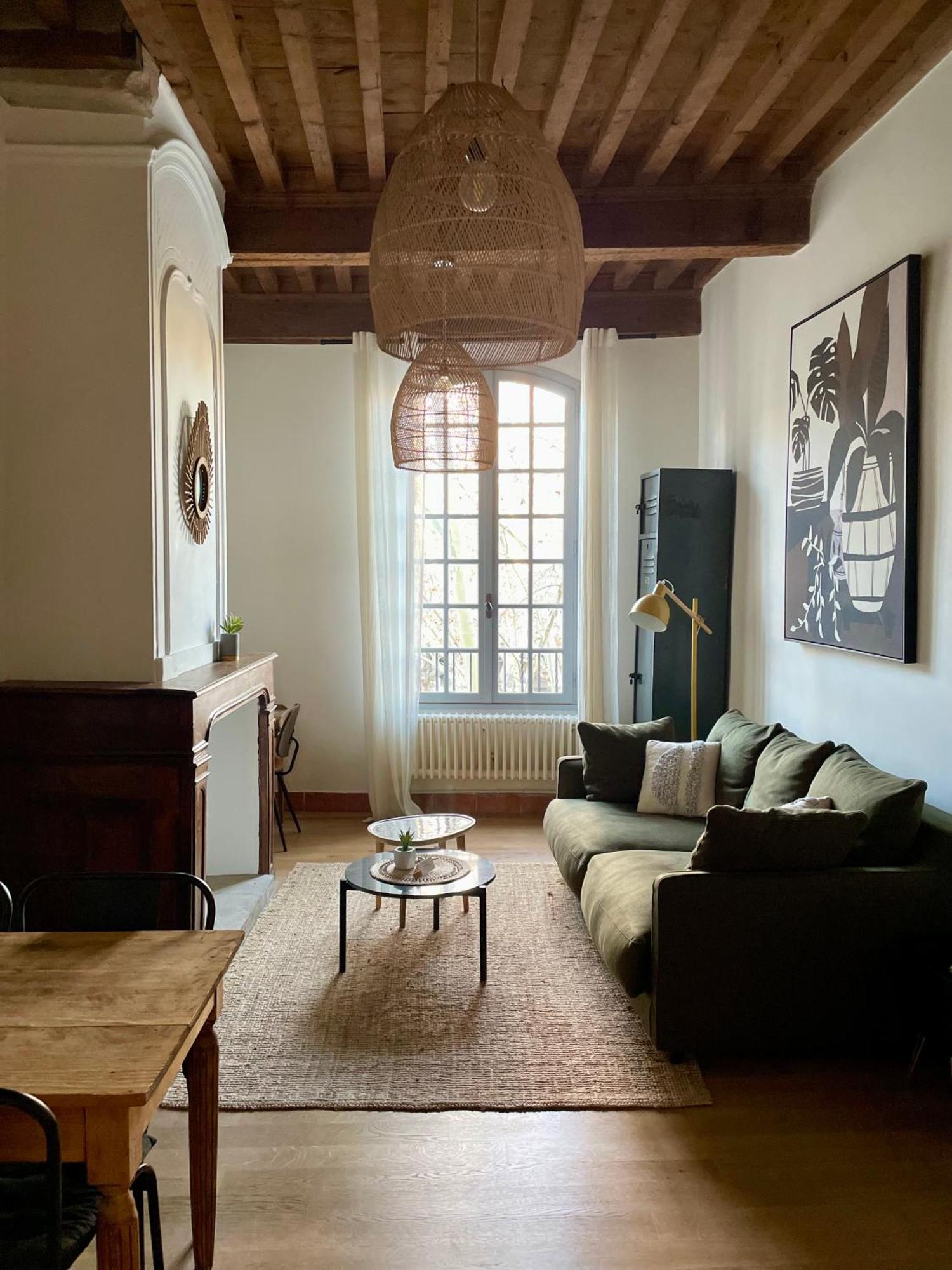 La Boheme Place Aux Herbes Uzès Buitenkant foto